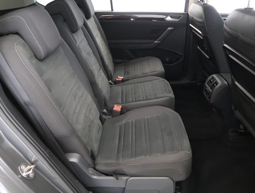 Volkswagen Touran, 2016