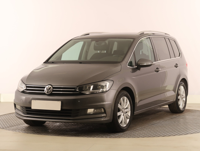 Volkswagen Touran, 2016