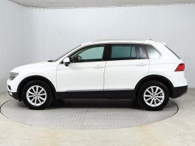 Volkswagen Tiguan - 2017