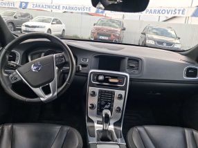 Volvo V60 - 2015