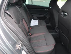 Škoda Octavia - 2024