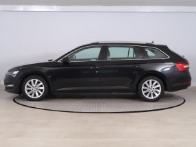 Škoda Superb - 2021