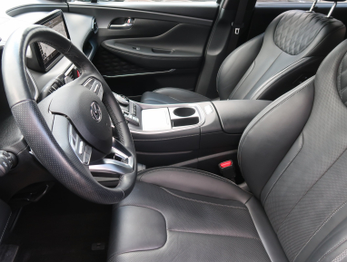 Hyundai Santa Fe - 2023