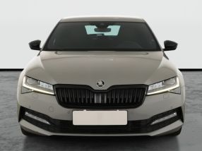 Škoda Superb - 2021