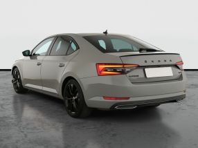 Škoda Superb - 2021