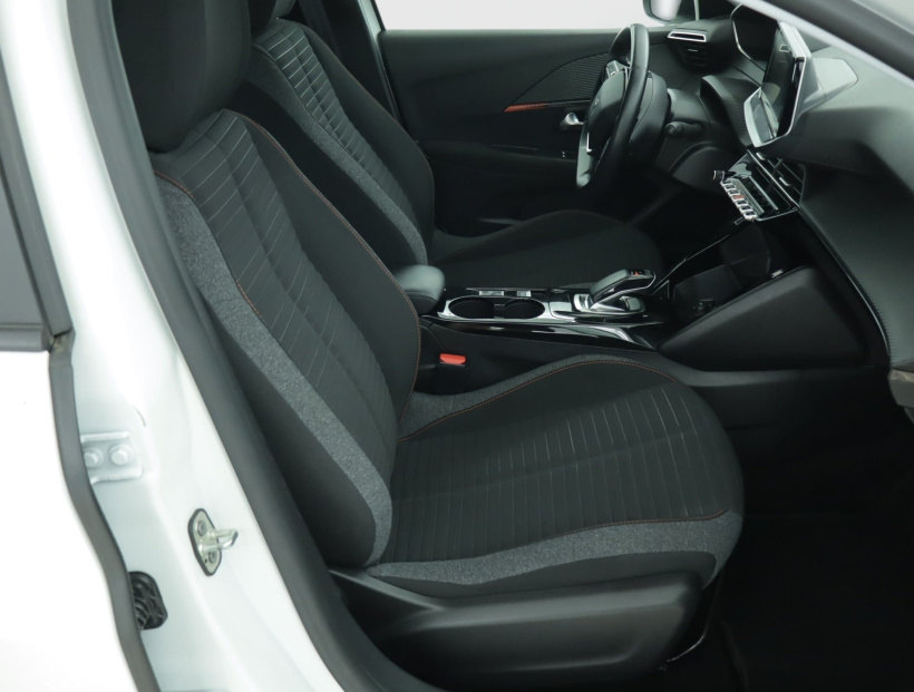 Peugeot e-208, 2020