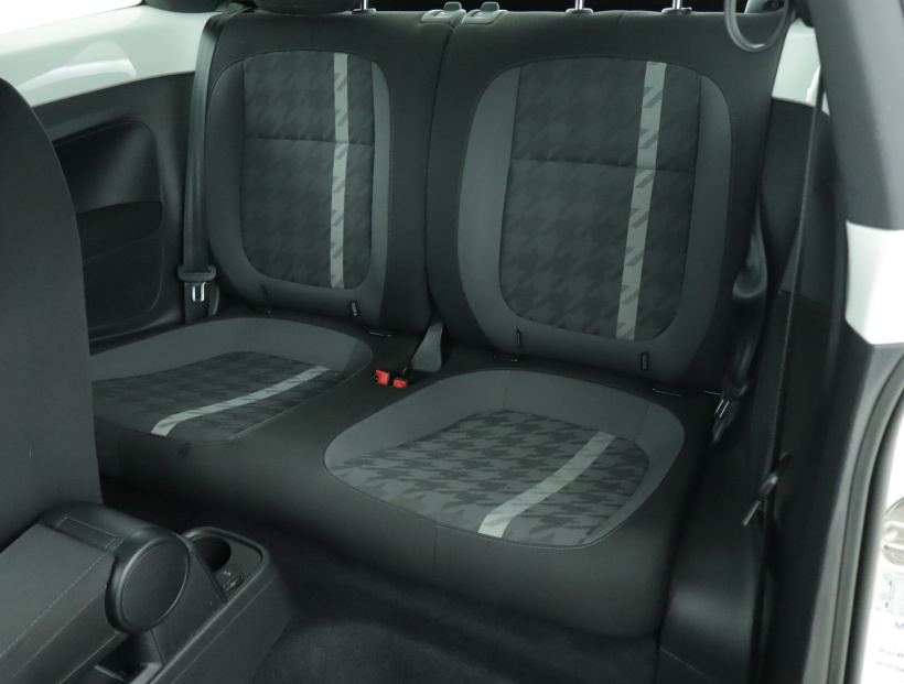 Volkswagen Beetle, 2018