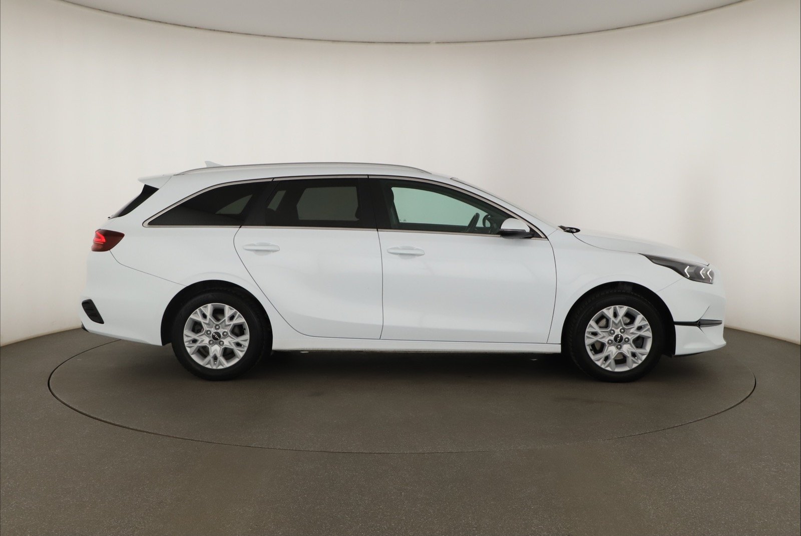 Kia Ceed - 2024