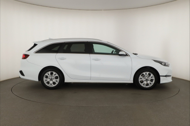 Kia Ceed - 2024