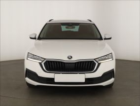 Škoda Octavia - 2023
