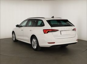 Škoda Octavia - 2023