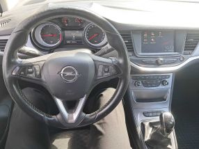 Opel Astra - 2016