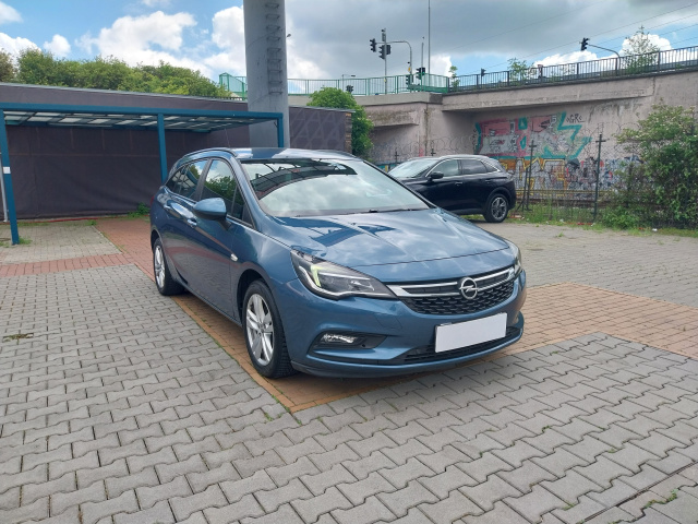 Opel Astra 2016