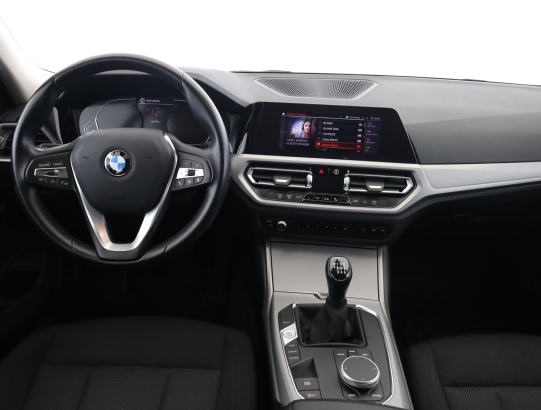 BMW 318 d