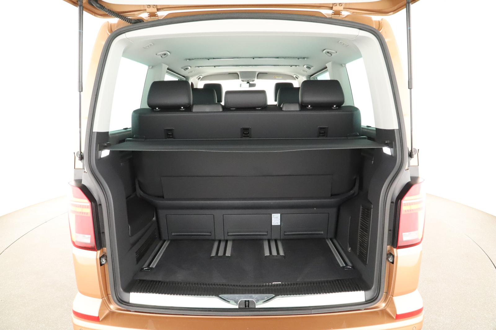 Volkswagen Multivan - 2021