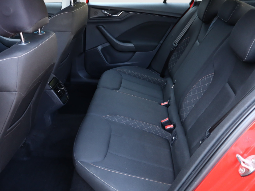 Škoda Kamiq, 2020