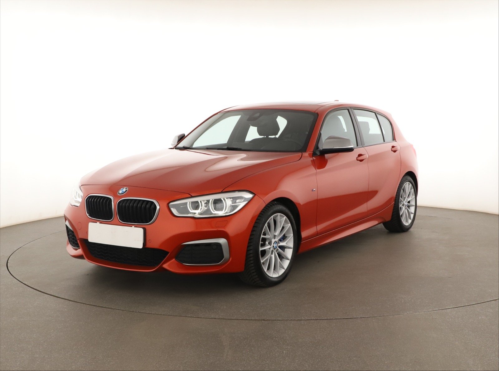 BMW 1 - 2016
