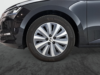 Škoda Superb - 2024