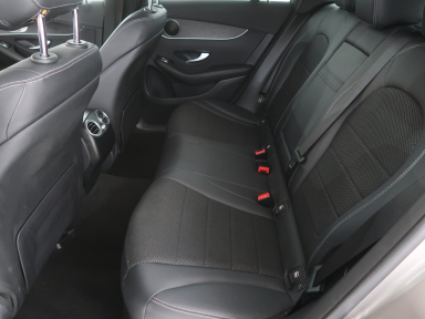Mercedes-Benz GLC - 2022