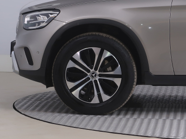 Mercedes-Benz GLC - 2022