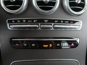 Mercedes-Benz GLC - 2022