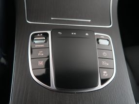 Mercedes-Benz GLC - 2022