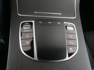 Mercedes-Benz GLC - 2022