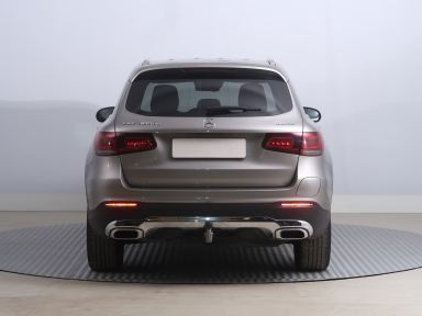 Mercedes-Benz GLC - 2022