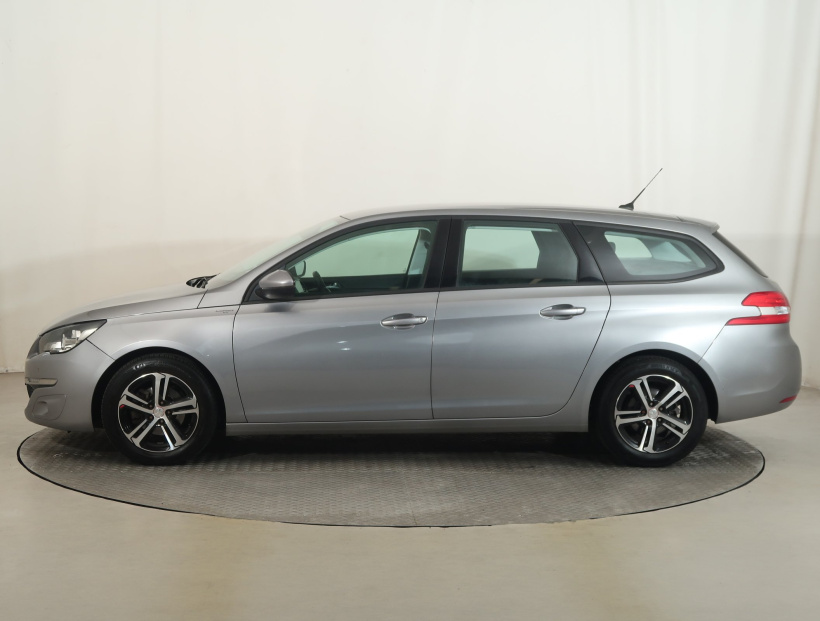 Peugeot 308, 2017