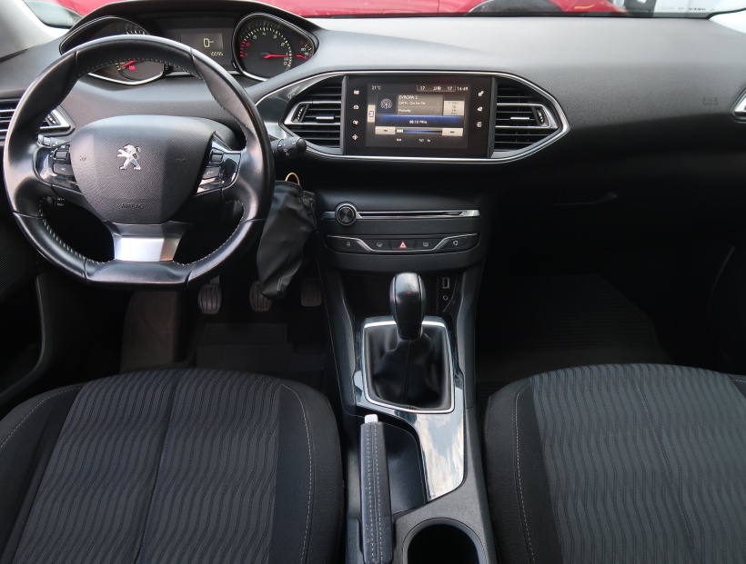 Peugeot 308, 2017