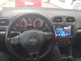 Volkswagen Golf - 2012
