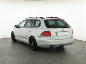 Volkswagen Golf - 2012