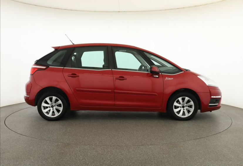 Citroen C4 Picasso, 2011