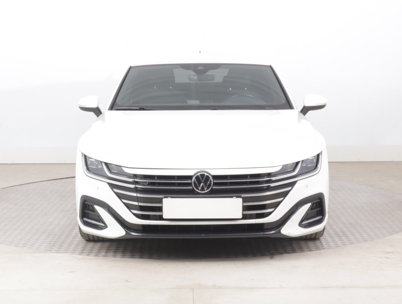 Volkswagen Arteon, 2021