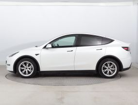 Tesla Model Y - 2023