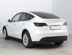 Tesla Model Y - 2023