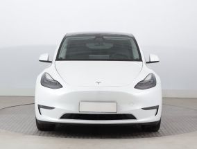 Tesla Model Y - 2022