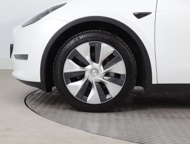 Tesla Model Y - 2022