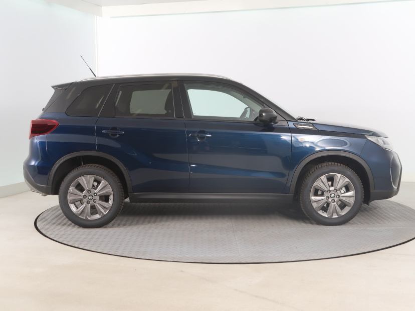 Suzuki Vitara, 2025
