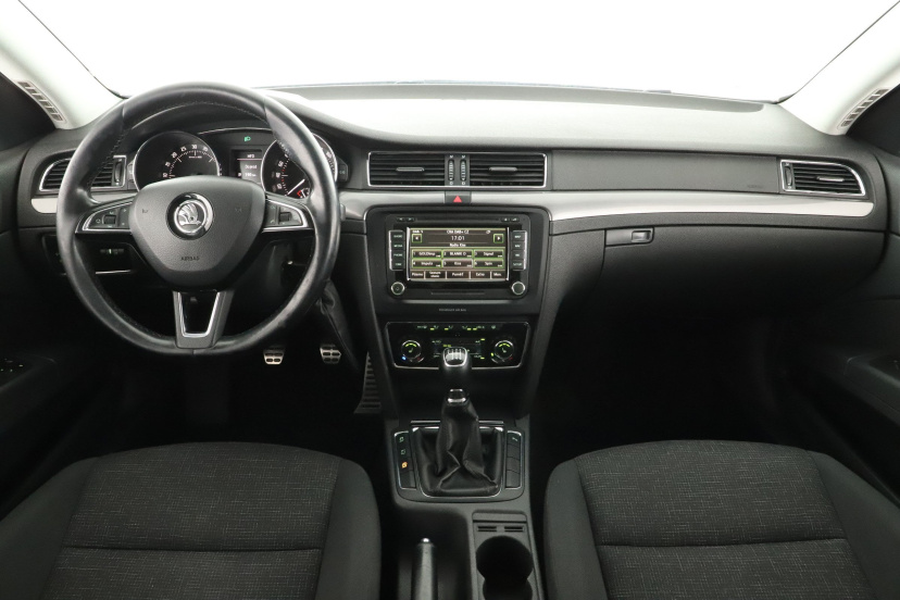 Škoda Superb, 2015
