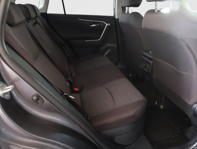 Toyota RAV 4, 2020