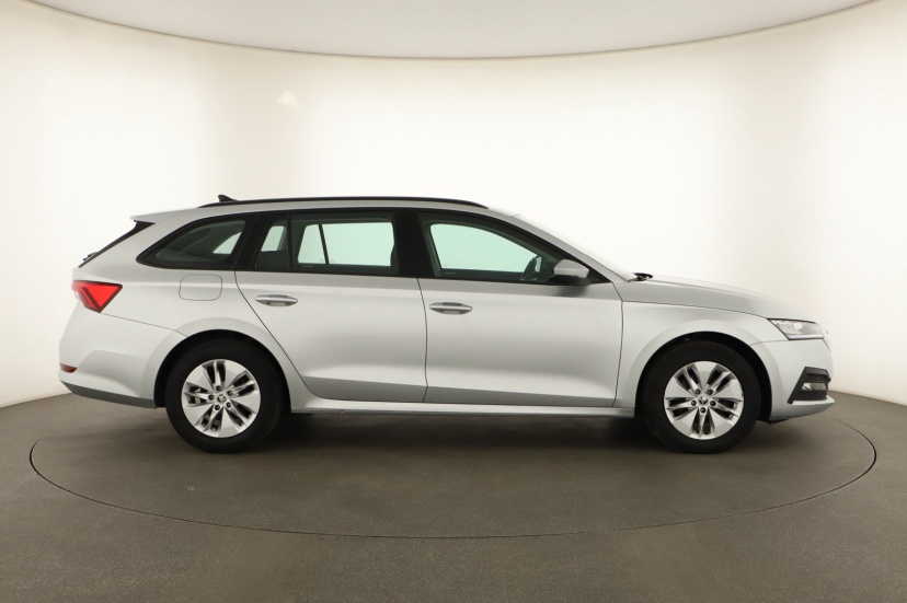 Škoda Octavia, 2022