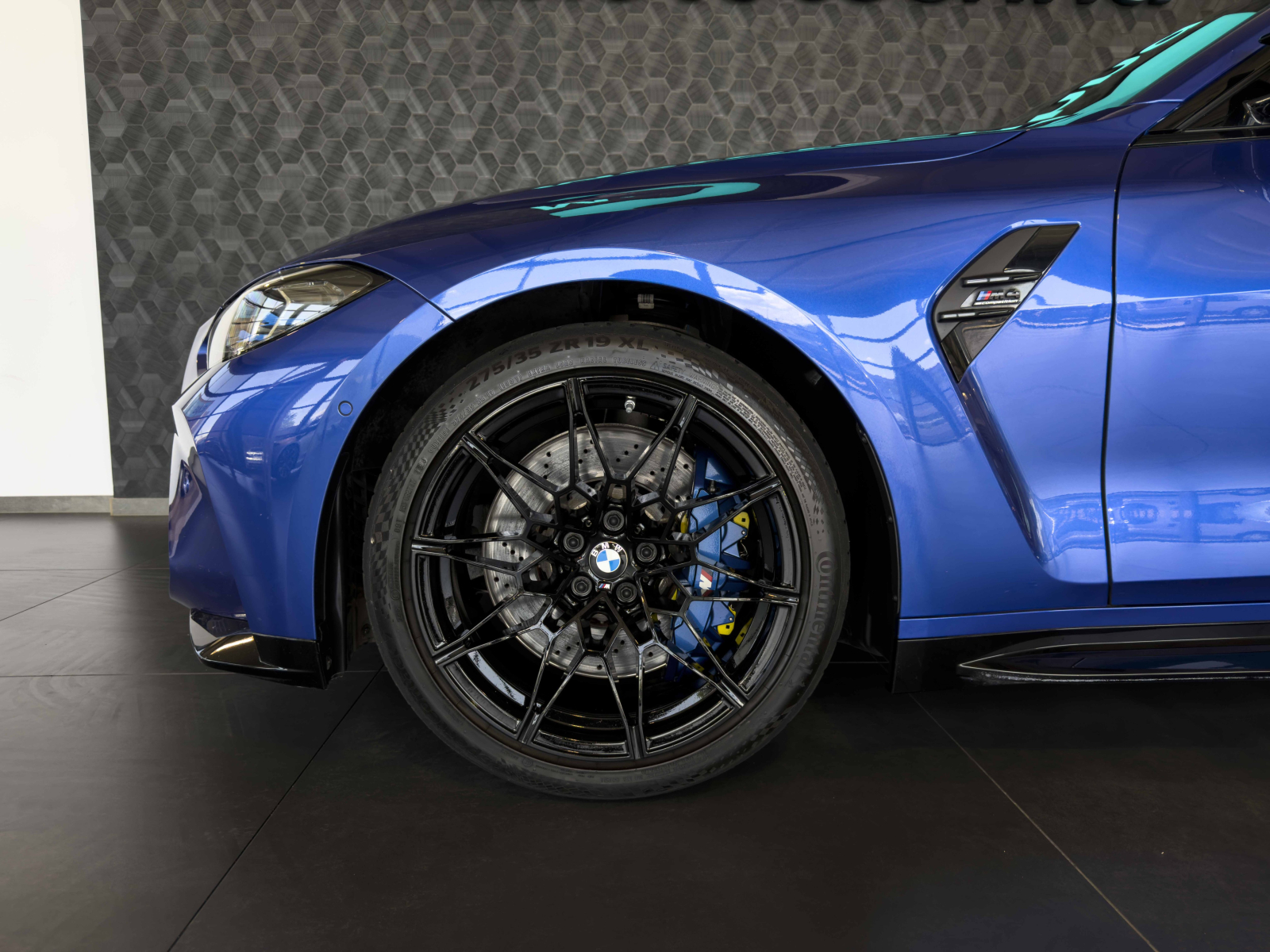BMW M4 - 2024
