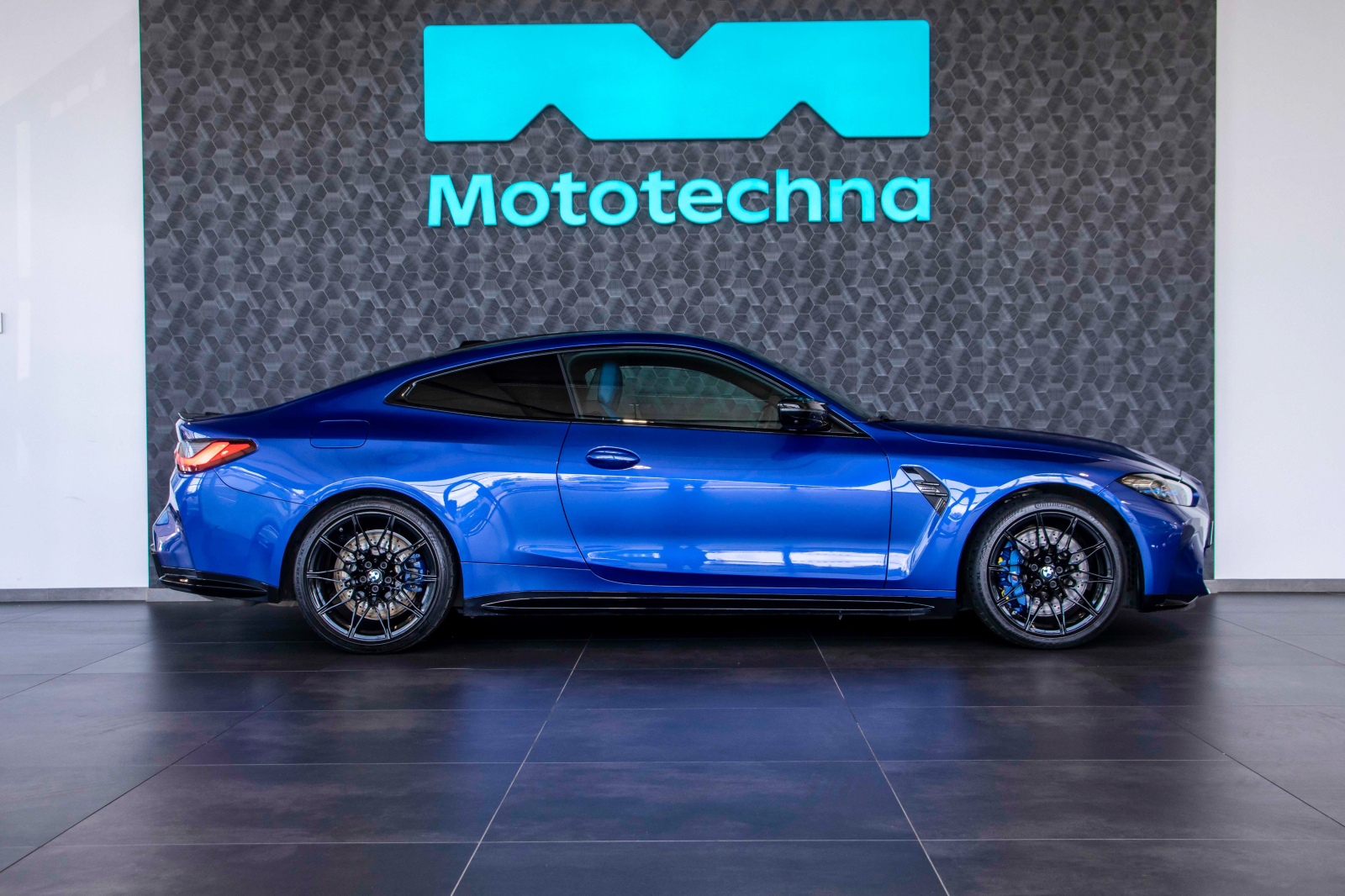 BMW M4 - 2024