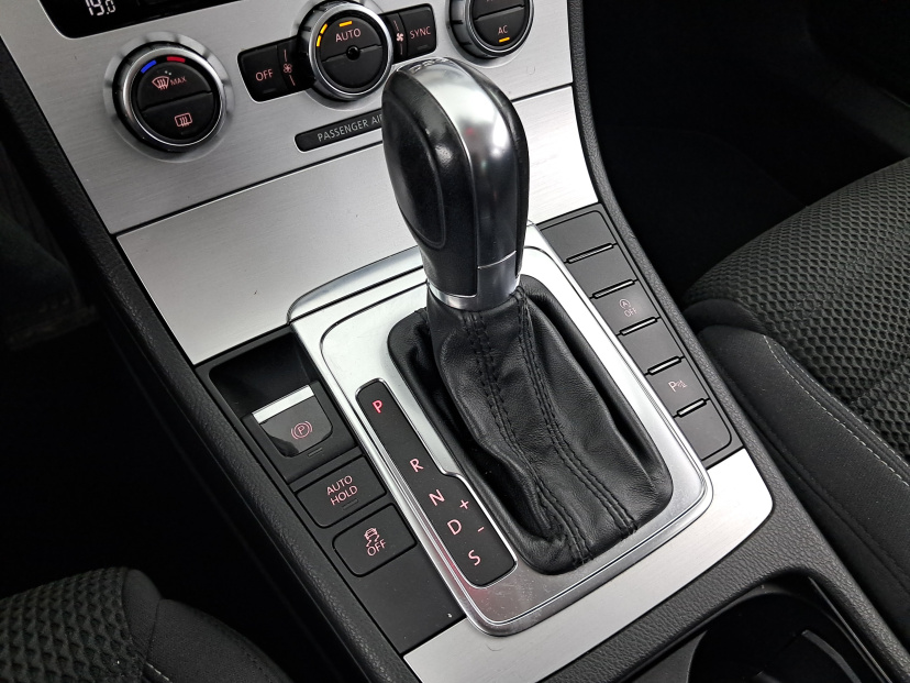 Volkswagen CC, 2012