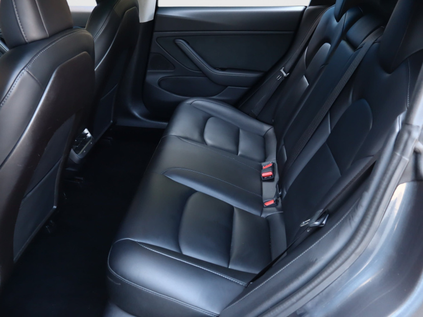 Tesla Model 3, 2019