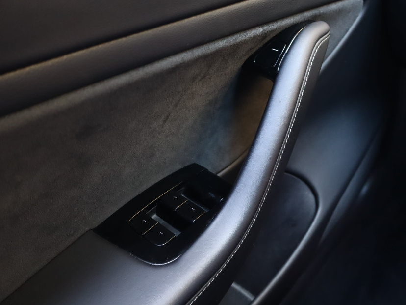 Tesla Model 3, 2019