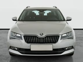 Škoda Superb - 2019