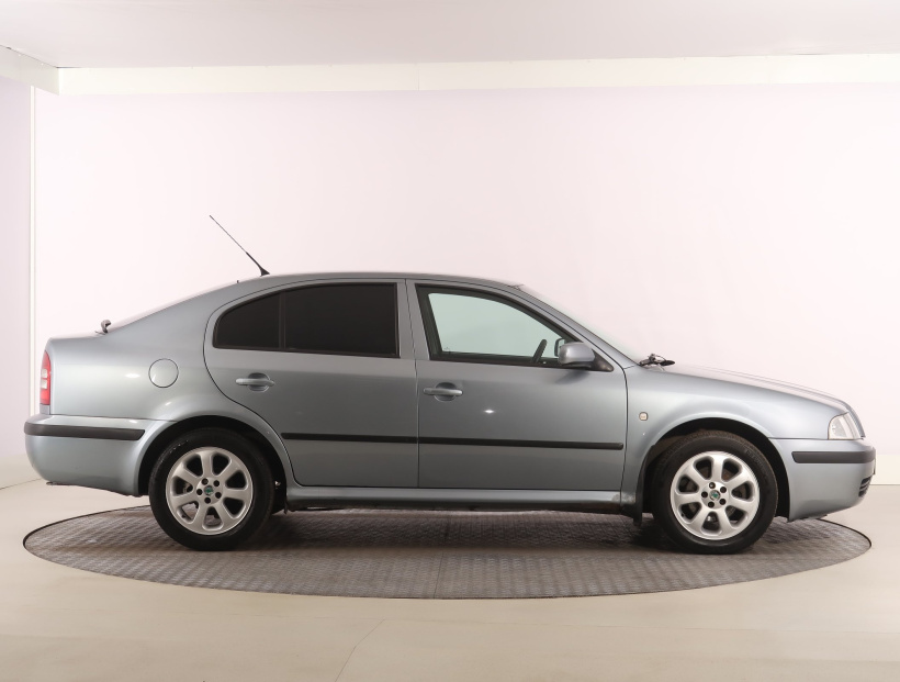 Škoda Octavia, 2005