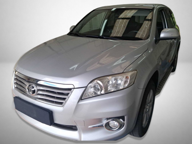 Toyota RAV4 2011